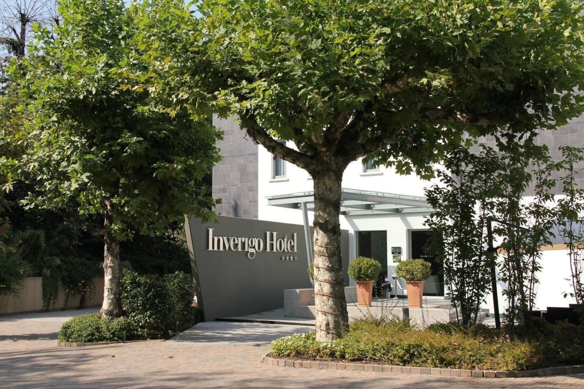 Inverigo Hotel Экстерьер фото